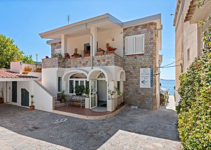 Eco Del Mare 帕利努罗